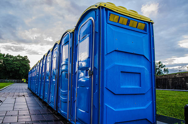 Portable Toilet Options We Offer in Hollins, VA